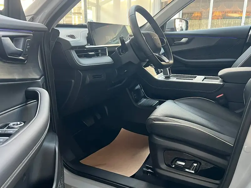 Chery Tiggo 4 HEV Unique, Foto 8