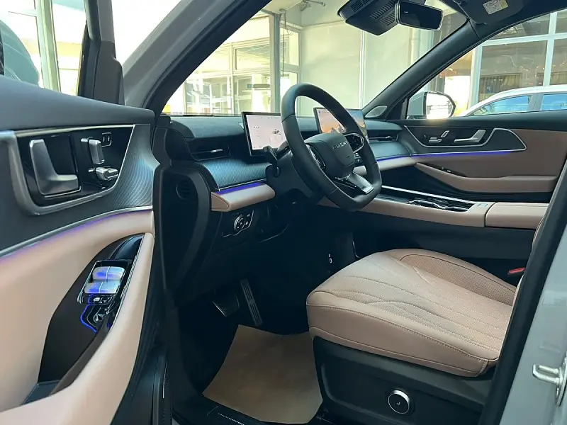 Chery Tiggo 9 PHEV Unique AWD, Foto 8