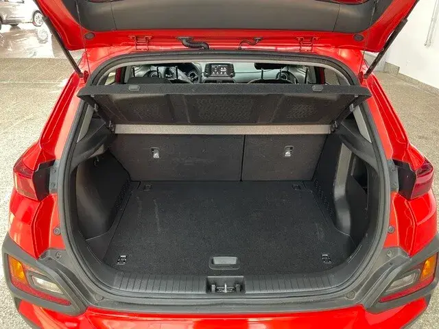 Hyundai Kona 1,6 CRDi 4WD Launch Edition DCT Aut., Foto 7