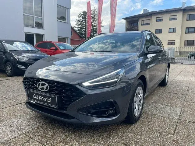 Hyundai i30 Kombi 1,0 TGDI Smart Line, Foto 1