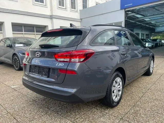 Hyundai i30 Kombi 1,0 TGDI Smart Line, Foto 4