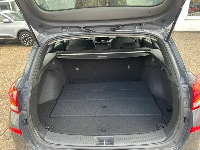Hyundai i30 Kombi 1,0 TGDI Smart Line, Foto 7