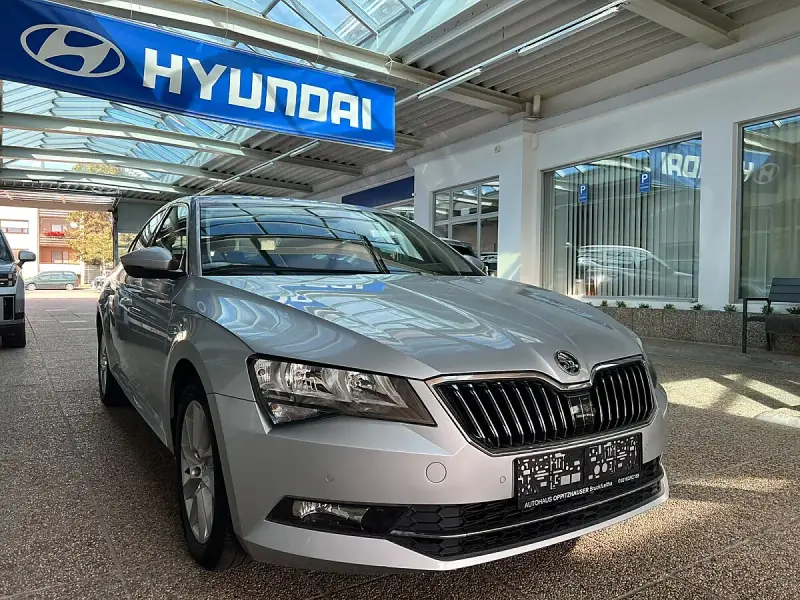 Skoda Superb 1,5 TSI ACT Ambition, Foto 3