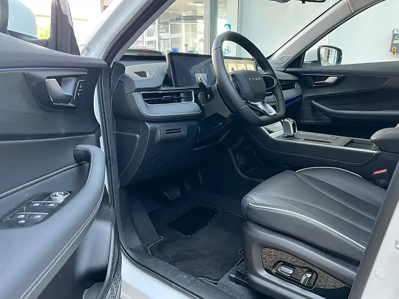 Chery Tiggo 4 HEV Unique, Foto 8
