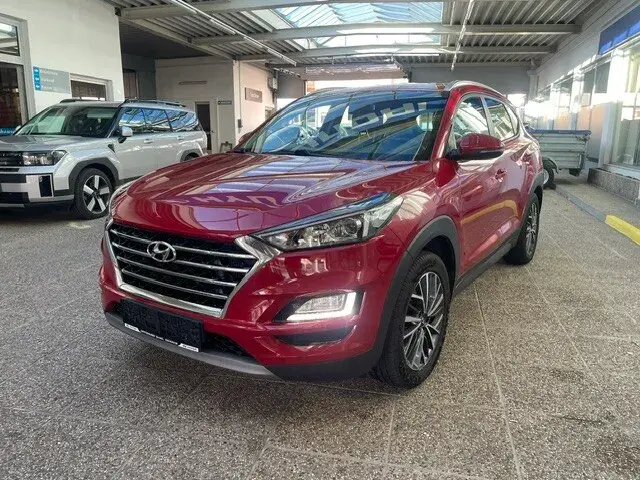 Hyundai Tucson 1,6 CRDI 4WD Level 3, Foto 1