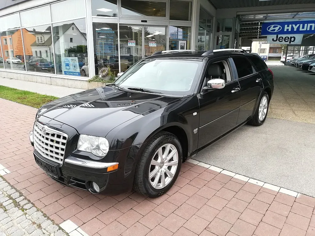Chrysler 300 C 3,0 V6 CRD Aut., Foto 1