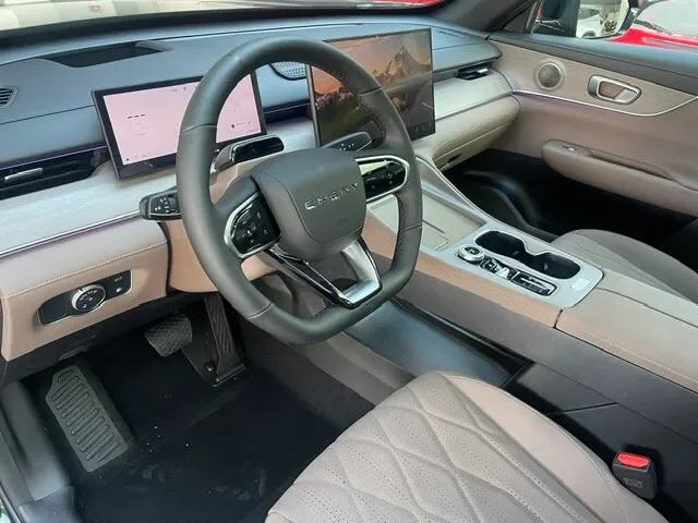 Chery Tiggo 8 PHEV Luxury, Foto 8