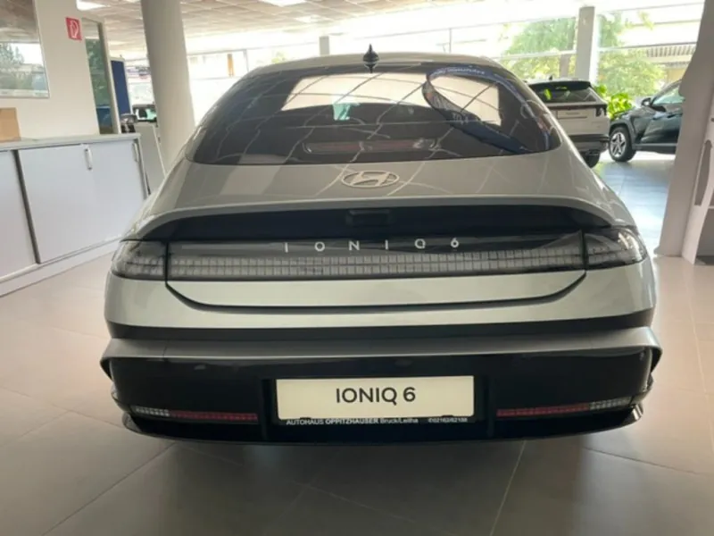 Hyundai IONIQ 6 Comfort Line 84 kWh 2WD, Foto 5